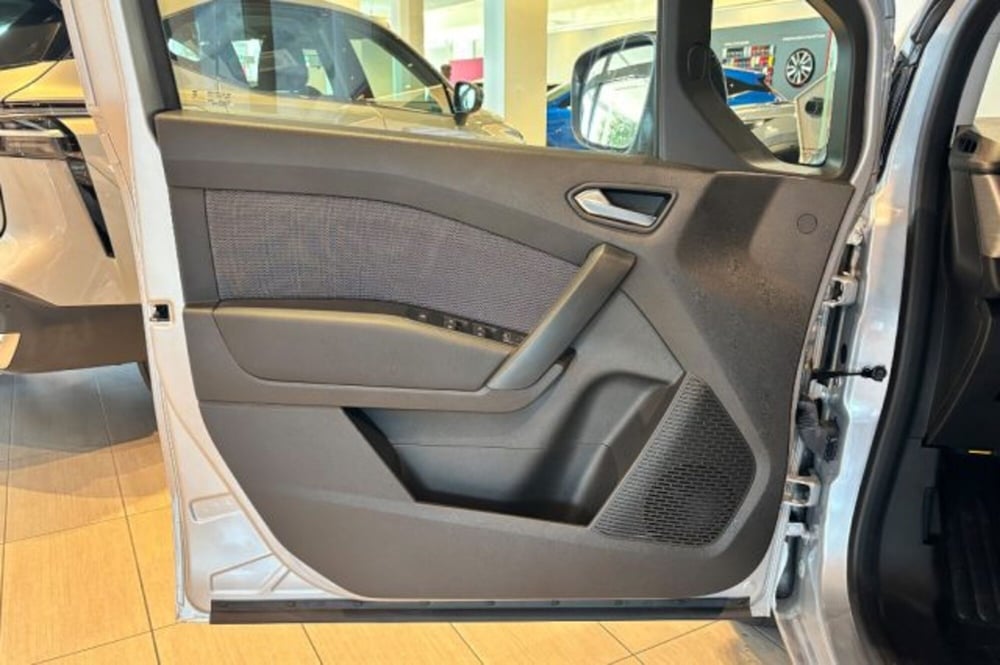 Nissan Townstar nuova a Latina (11)