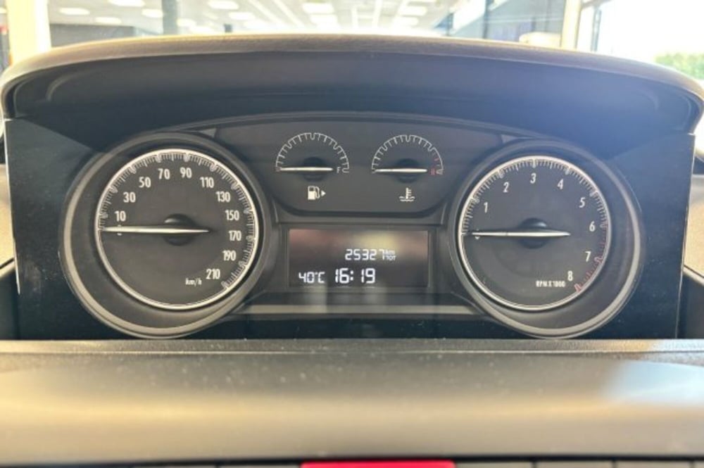 Lancia Ypsilon usata a Latina (13)