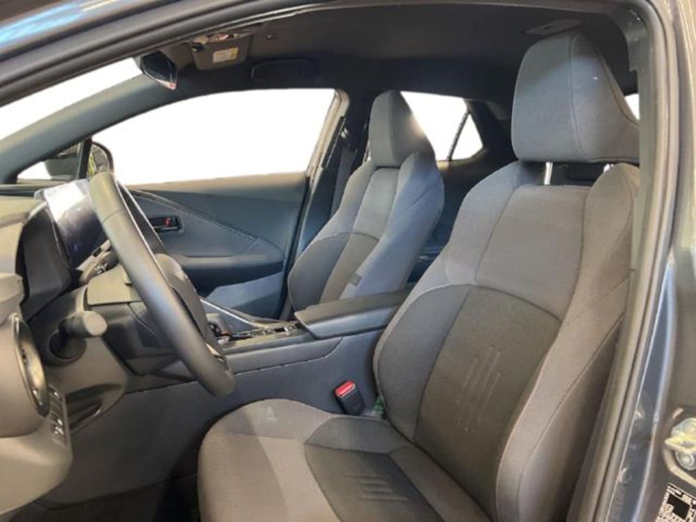 Toyota Toyota C-HR usata a Vercelli (12)