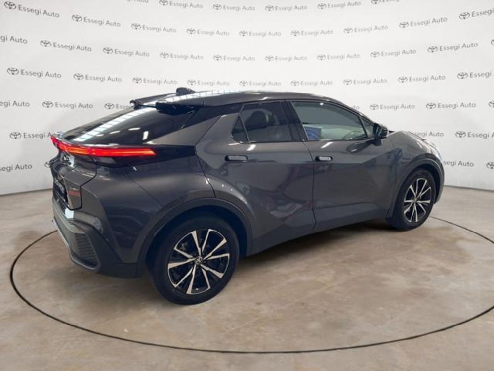 Toyota Toyota C-HR usata a Vercelli (16)