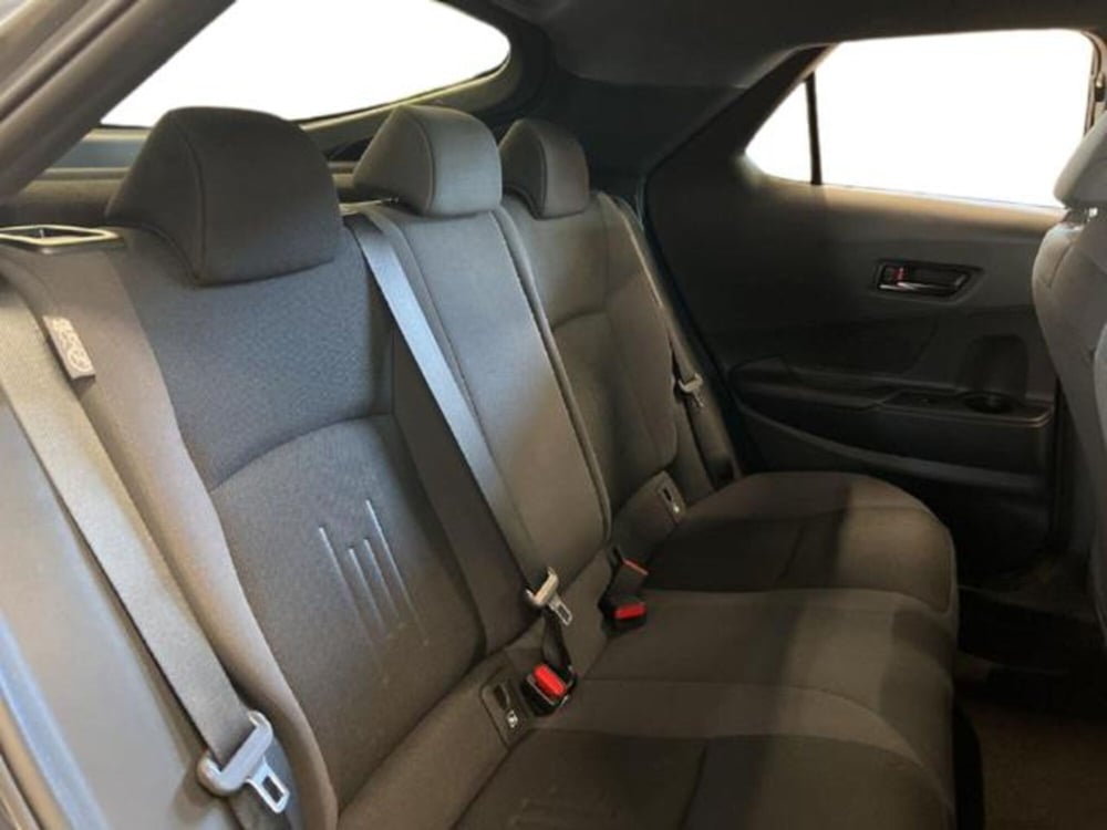 Toyota Toyota C-HR usata a Vercelli (8)