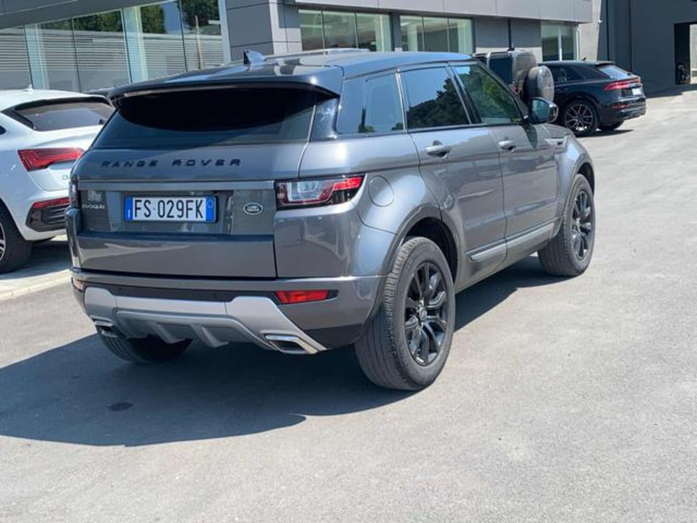 Land Rover Range Rover Evoque usata a Lucca (8)