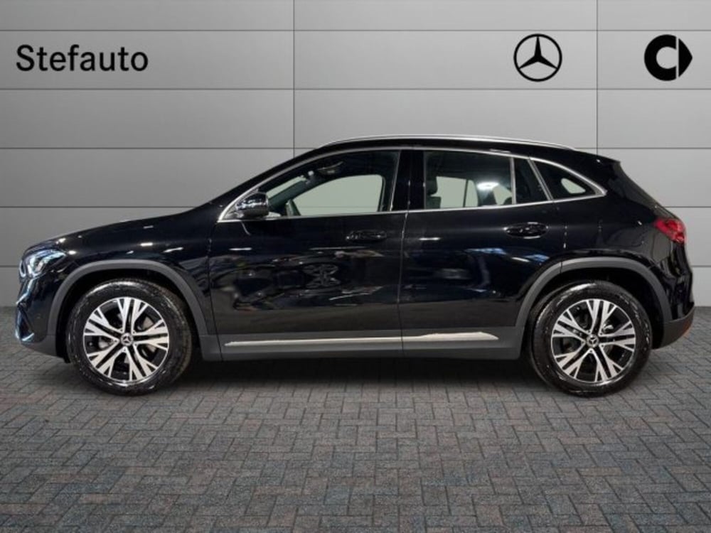 Mercedes-Benz GLA SUV nuova a Bologna (3)