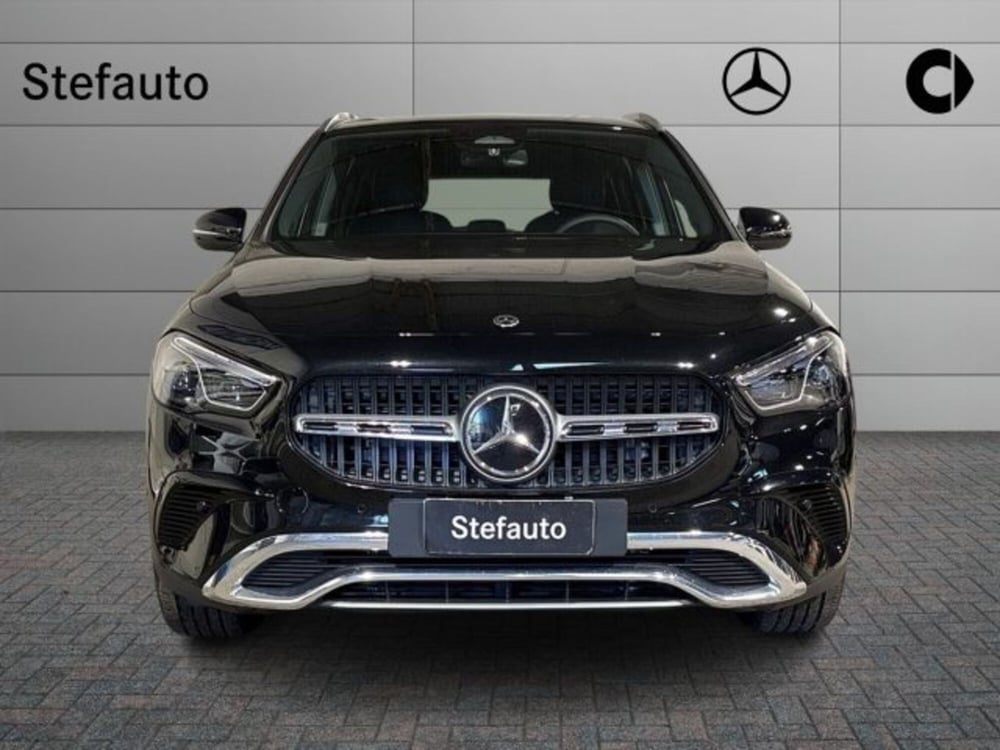 Mercedes-Benz GLA SUV nuova a Bologna (4)