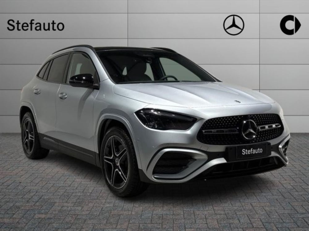 Mercedes-Benz GLA SUV nuova a Bologna
