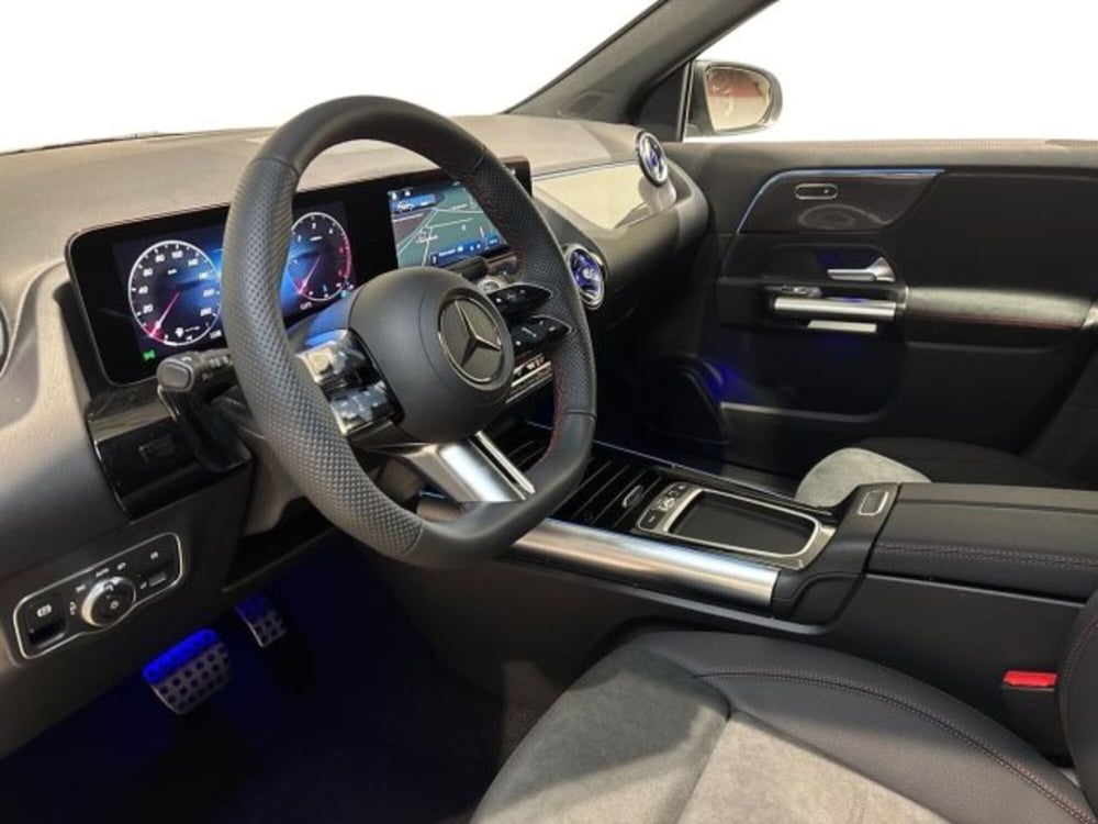 Mercedes-Benz GLA SUV nuova a Bologna (11)