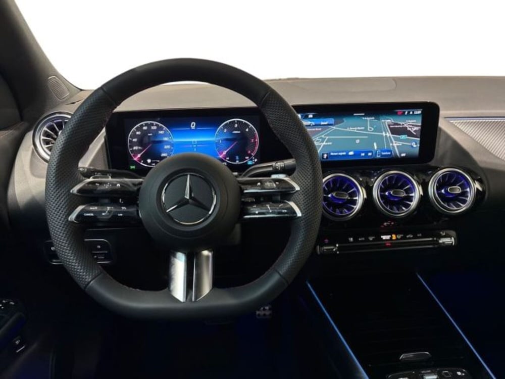 Mercedes-Benz GLA SUV nuova a Bologna (14)