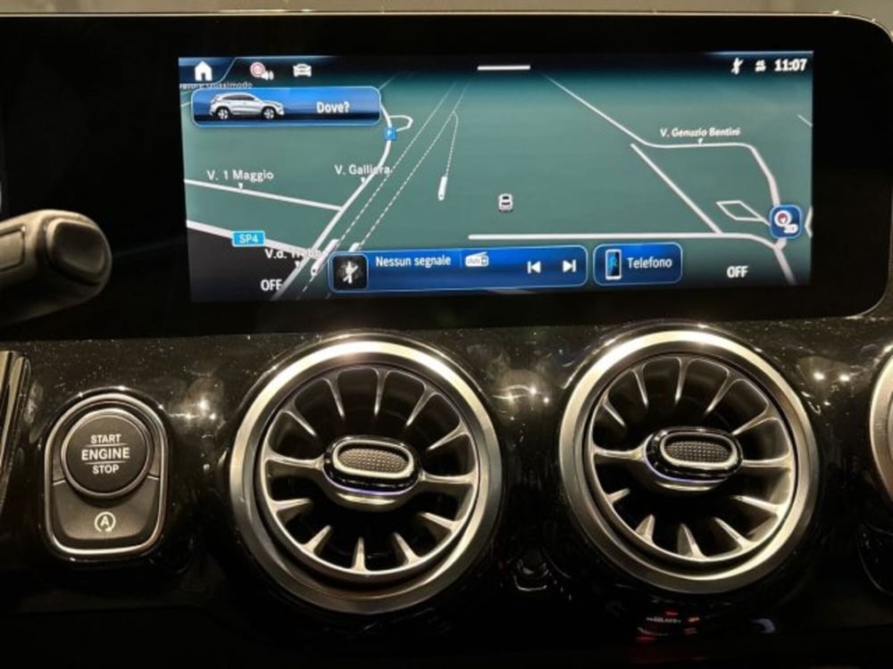 Mercedes-Benz GLA SUV nuova a Bologna (17)