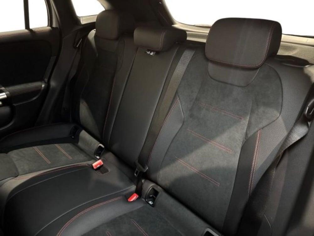 Mercedes-Benz GLA SUV nuova a Bologna (9)