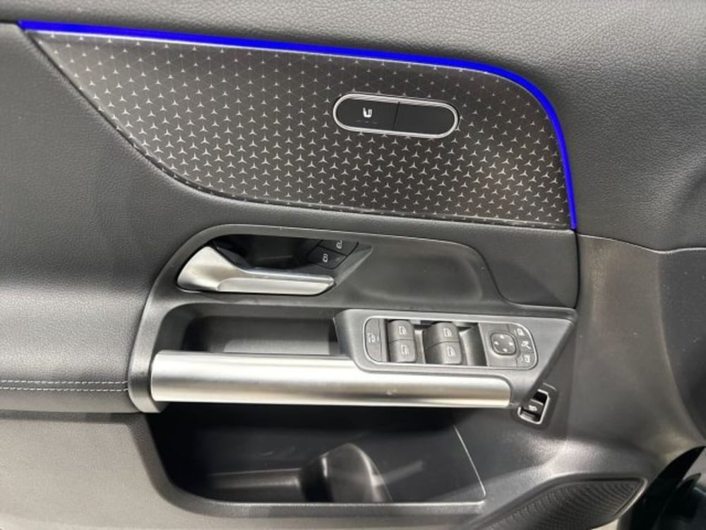 Mercedes-Benz GLA SUV nuova a Bologna (10)