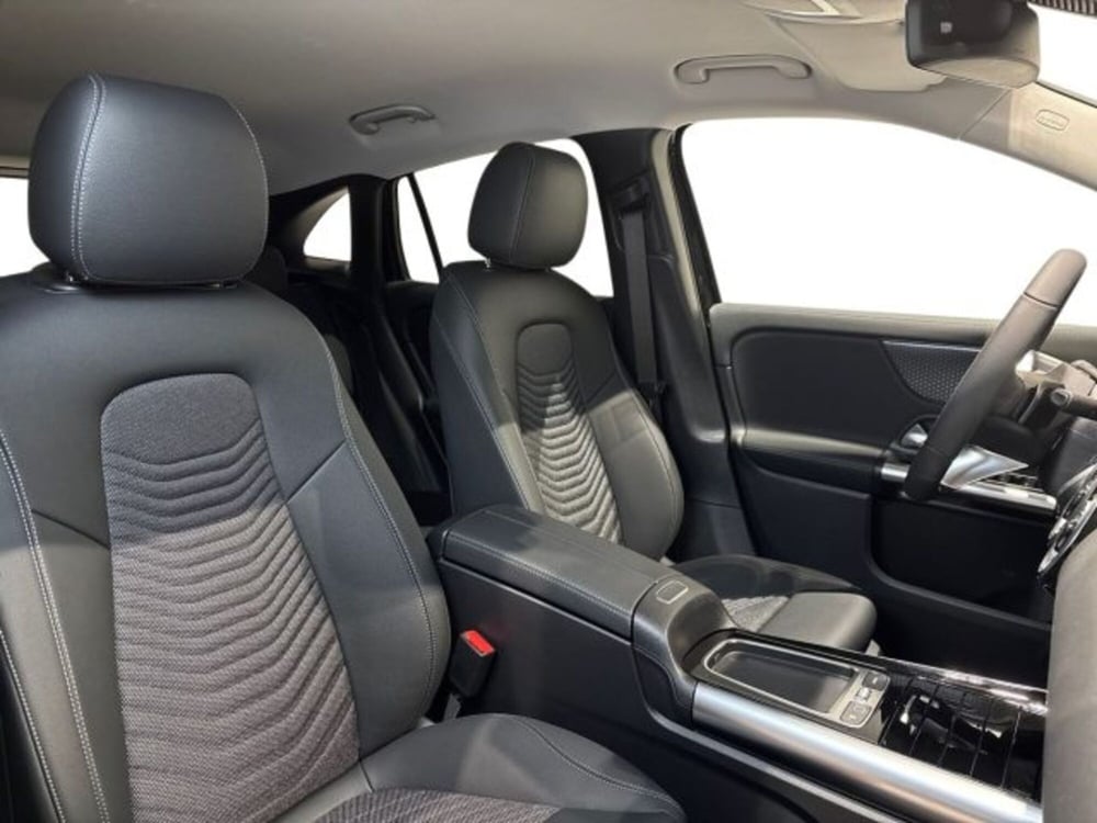Mercedes-Benz GLA SUV nuova a Bologna (16)