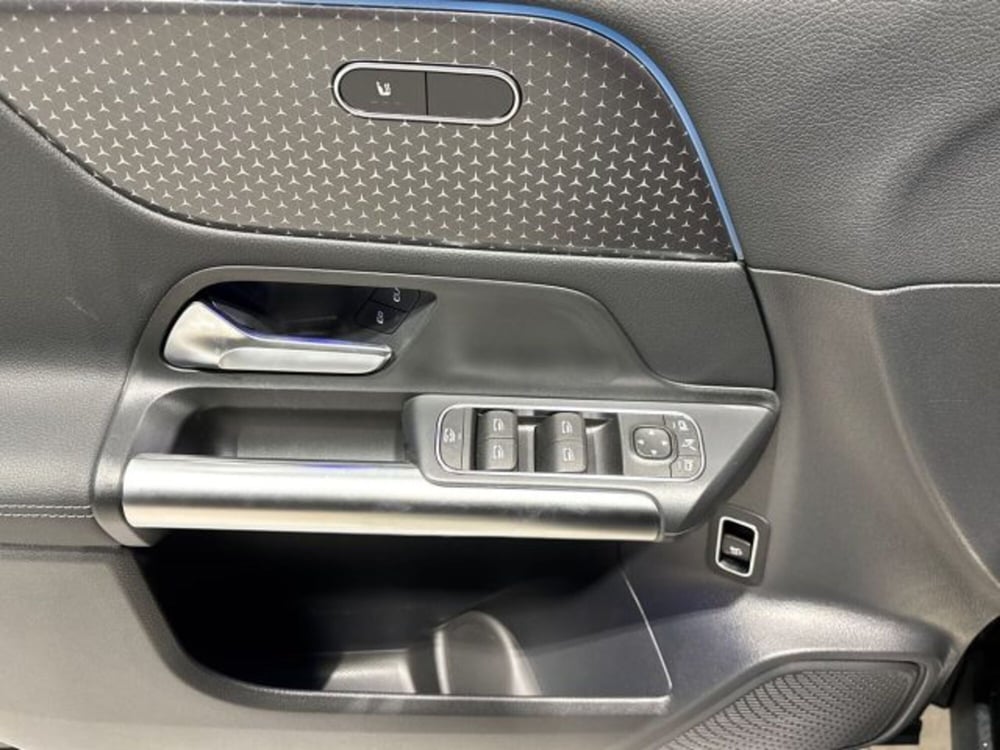 Mercedes-Benz GLA SUV nuova a Bologna (10)