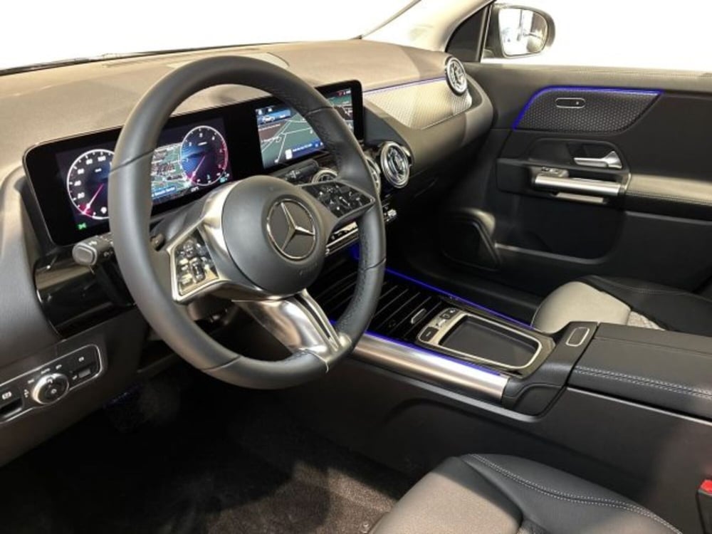 Mercedes-Benz GLA SUV nuova a Bologna (11)