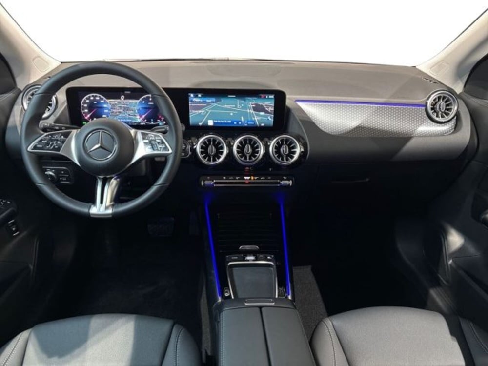 Mercedes-Benz GLA SUV nuova a Bologna (13)