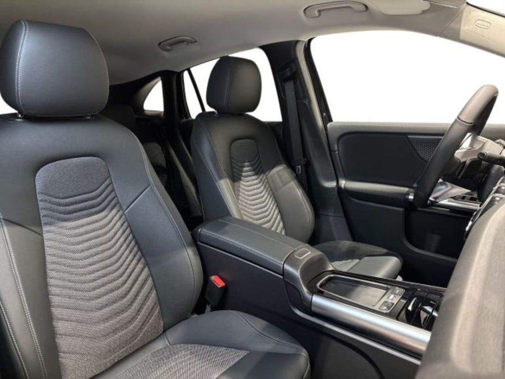 Mercedes-Benz GLA SUV nuova a Bologna (16)