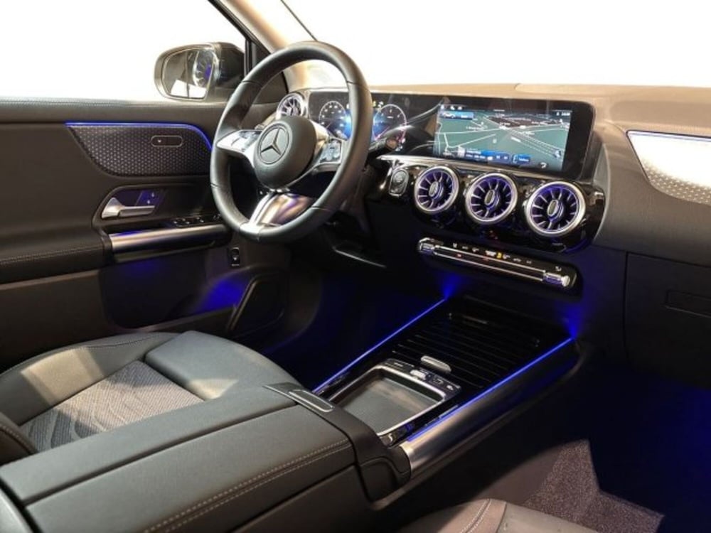 Mercedes-Benz GLA SUV nuova a Bologna (15)