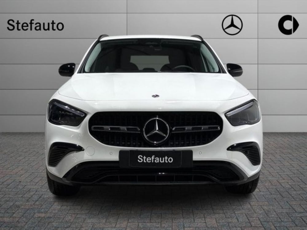 Mercedes-Benz GLA SUV nuova a Bologna (4)