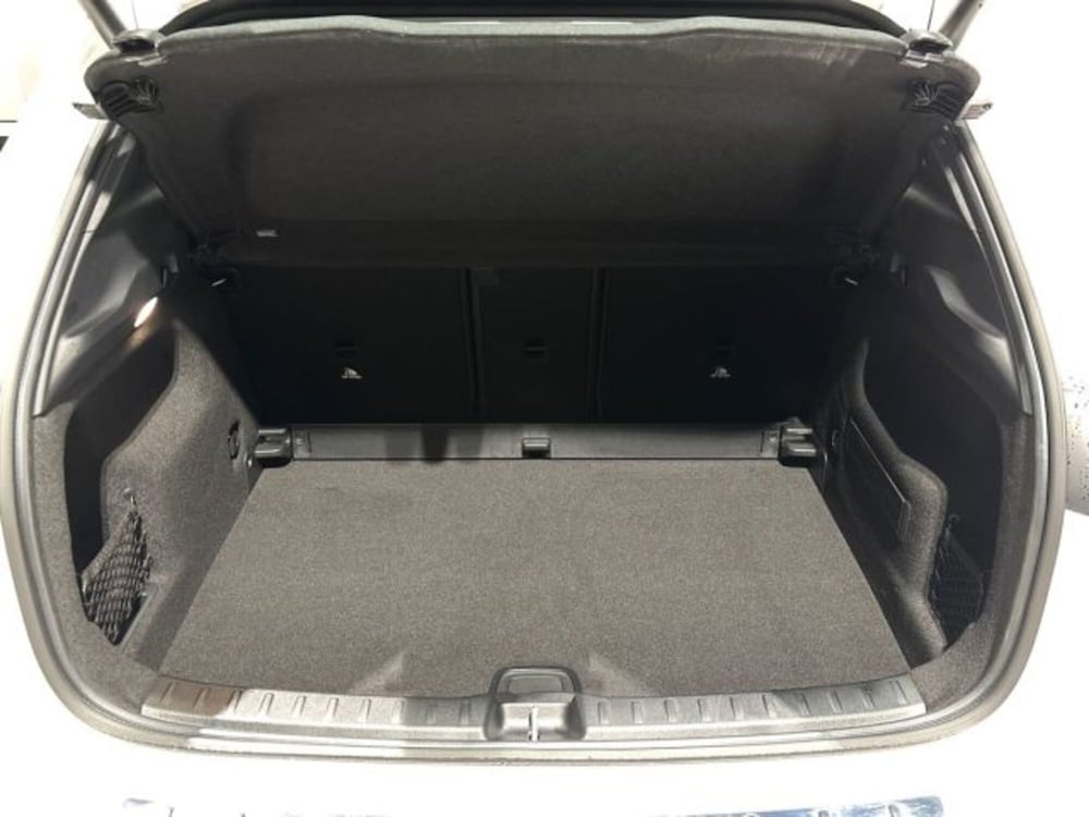 Mercedes-Benz GLA SUV nuova a Bologna (7)