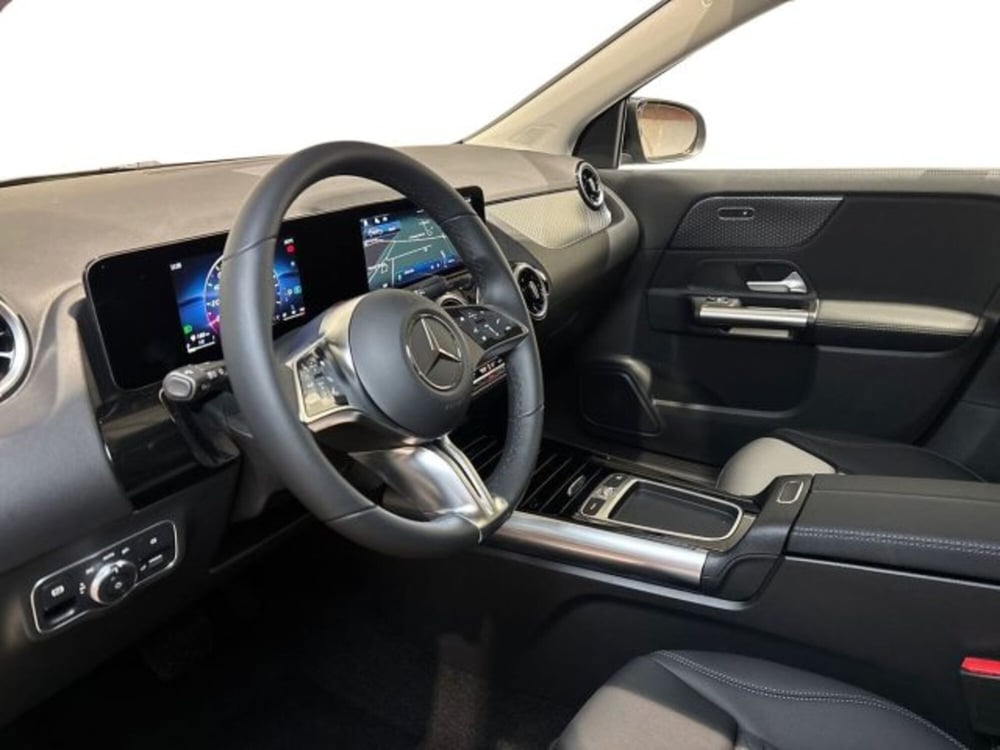 Mercedes-Benz GLA SUV nuova a Bologna (11)