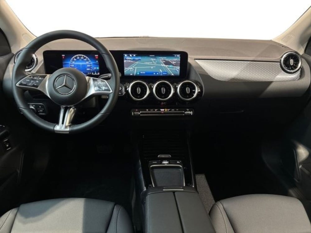 Mercedes-Benz GLA SUV nuova a Bologna (13)