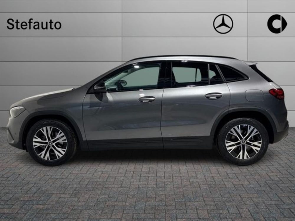 Mercedes-Benz GLA SUV nuova a Bologna (3)