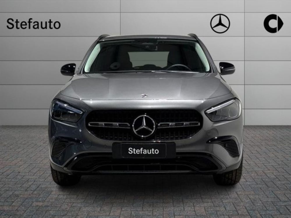 Mercedes-Benz GLA SUV nuova a Bologna (4)