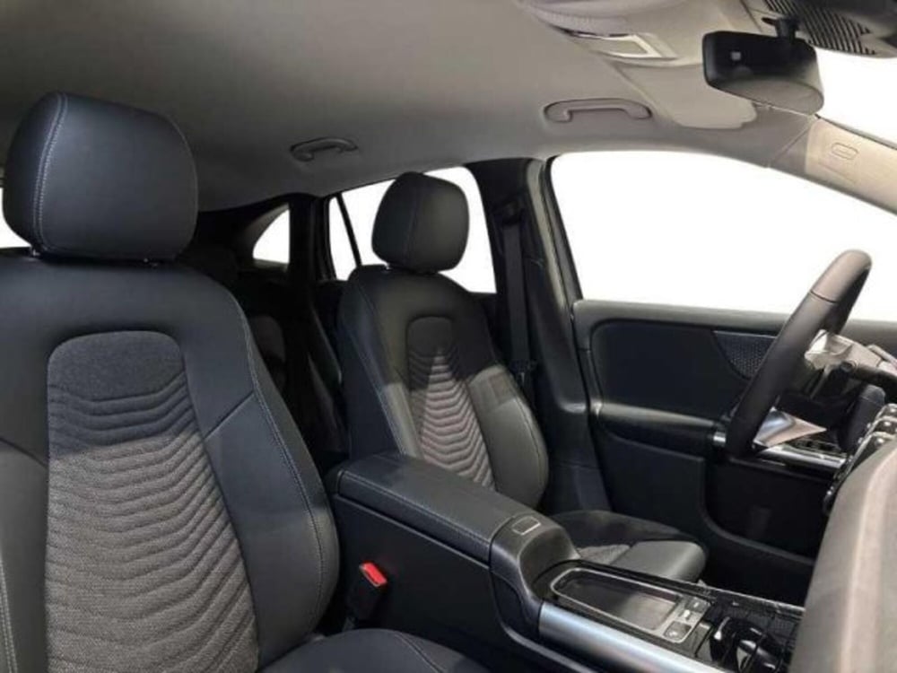 Mercedes-Benz GLA SUV nuova a Bologna (16)