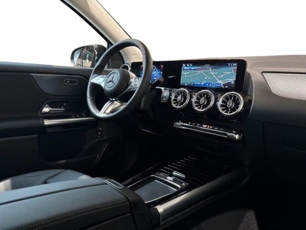 Mercedes-Benz GLA SUV nuova a Bologna (15)