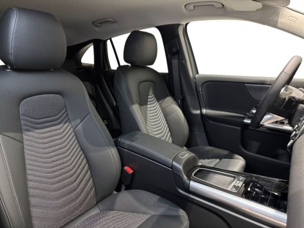 Mercedes-Benz GLA SUV nuova a Bologna (16)