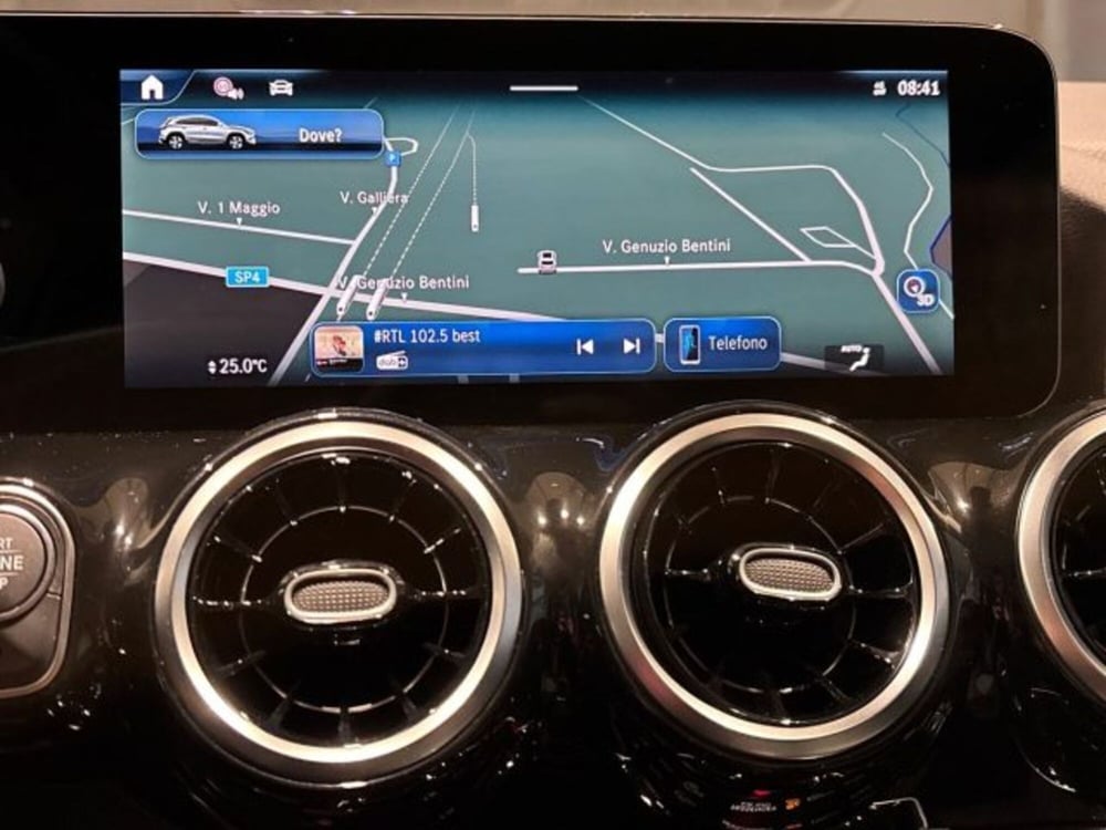 Mercedes-Benz GLA SUV nuova a Bologna (17)