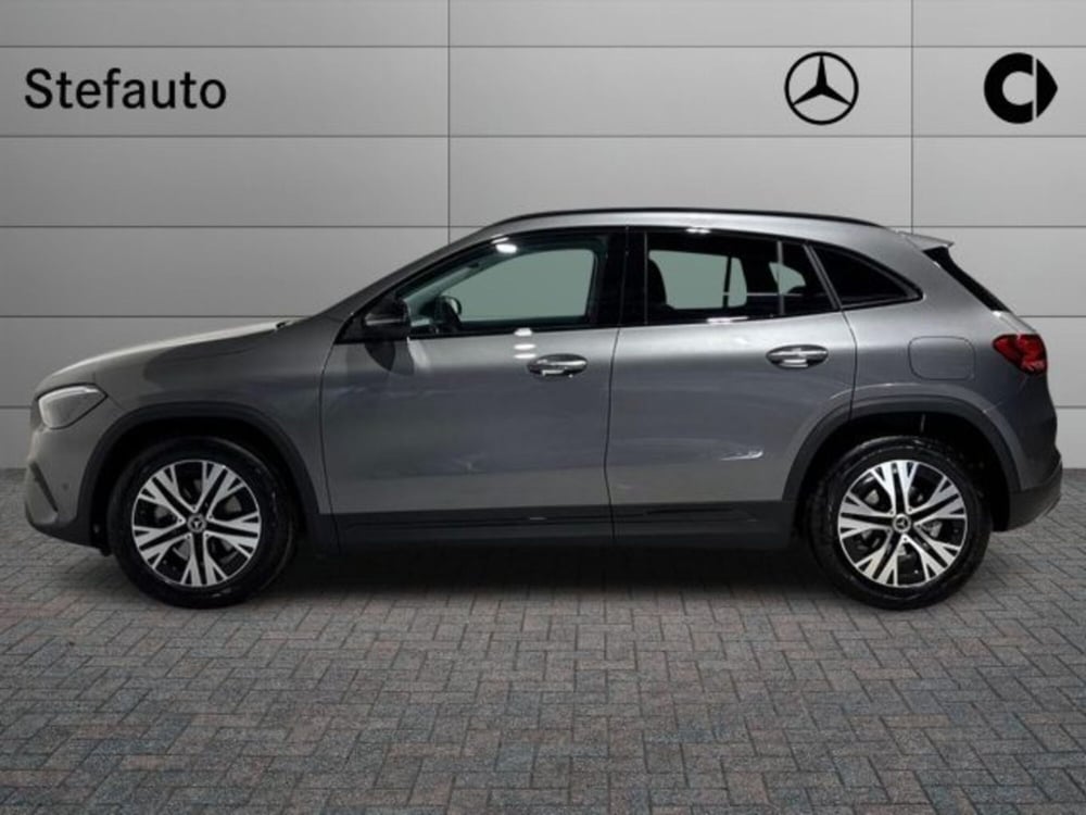 Mercedes-Benz GLA SUV nuova a Bologna (3)