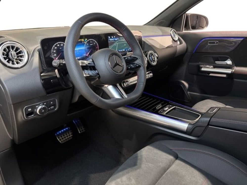 Mercedes-Benz GLA SUV nuova a Bologna (11)