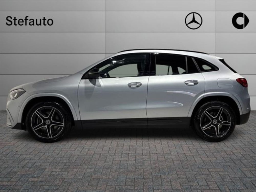 Mercedes-Benz GLA SUV nuova a Bologna (3)