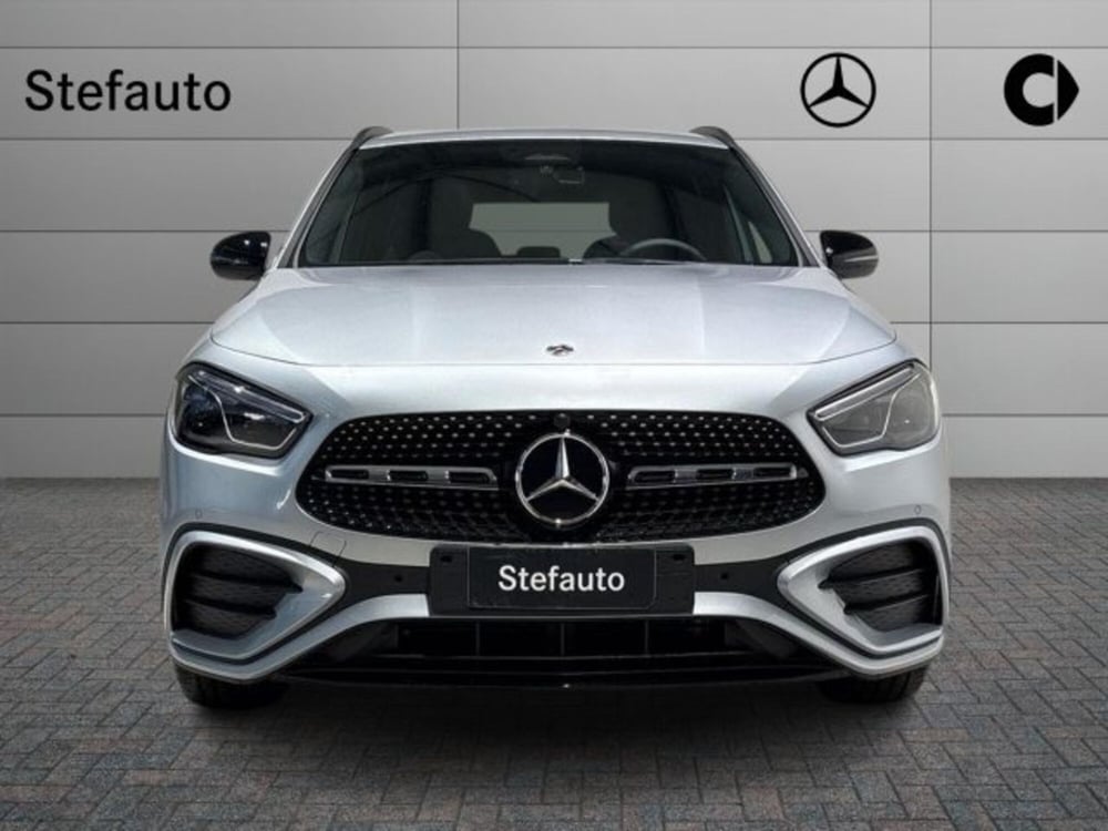 Mercedes-Benz GLA SUV nuova a Bologna (4)