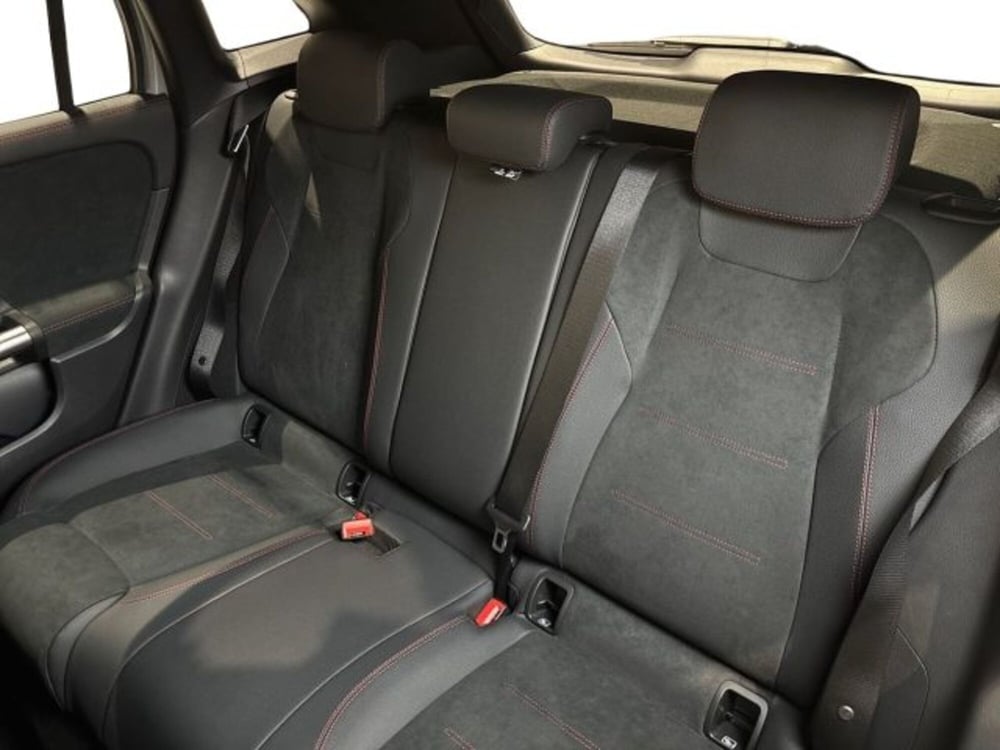 Mercedes-Benz GLA SUV nuova a Bologna (9)