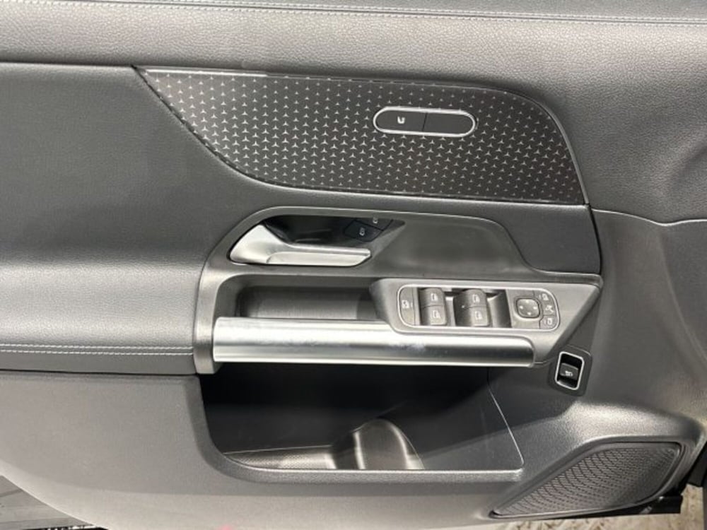 Mercedes-Benz GLA SUV nuova a Bologna (10)