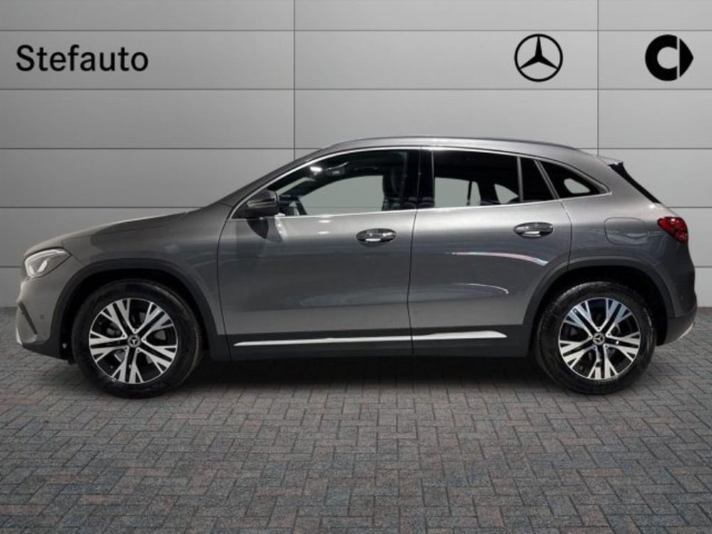 Mercedes-Benz GLA SUV nuova a Bologna (3)