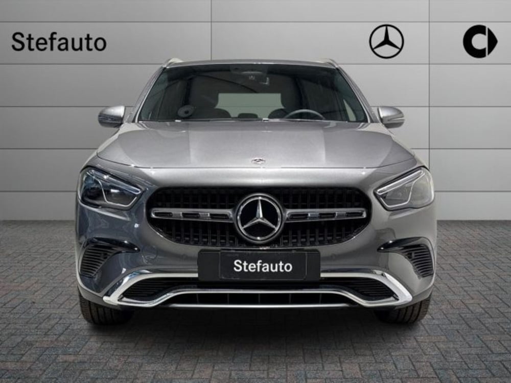 Mercedes-Benz GLA SUV nuova a Bologna (4)