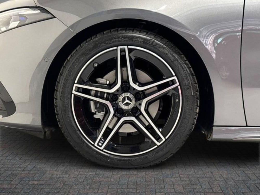 Mercedes-Benz Classe A Sedan nuova a Bologna (8)