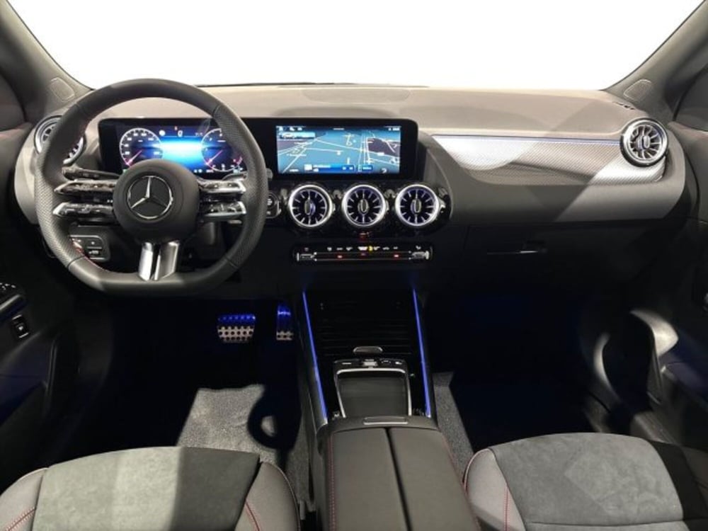 Mercedes-Benz GLA SUV nuova a Bologna (13)