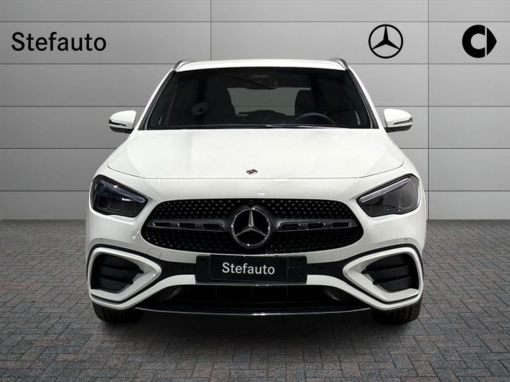Mercedes-Benz GLA SUV nuova a Bologna (4)