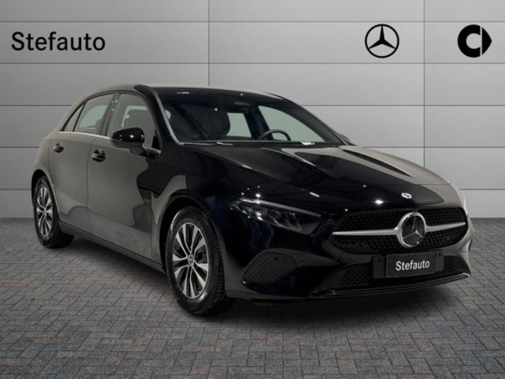 Mercedes-Benz Classe A Sedan nuova a Bologna