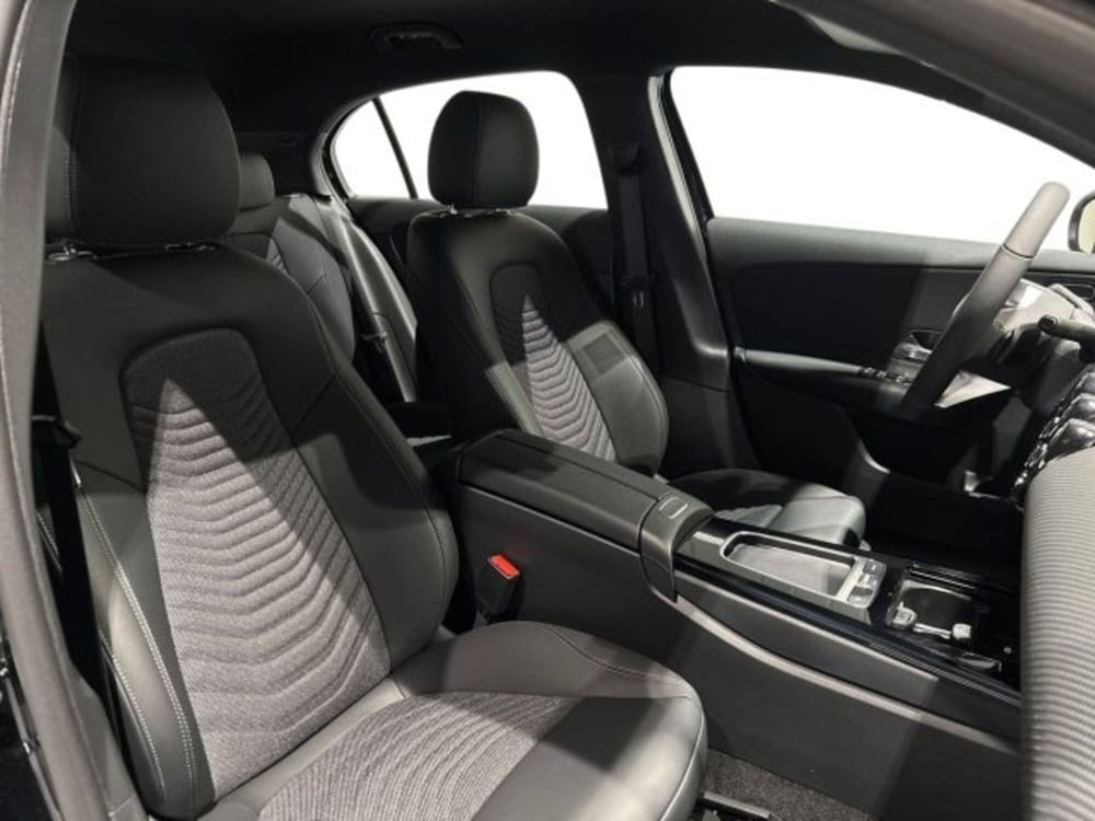 Mercedes-Benz Classe A Sedan nuova a Bologna (16)