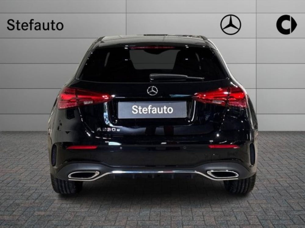 Mercedes-Benz Classe A Sedan nuova a Bologna (6)