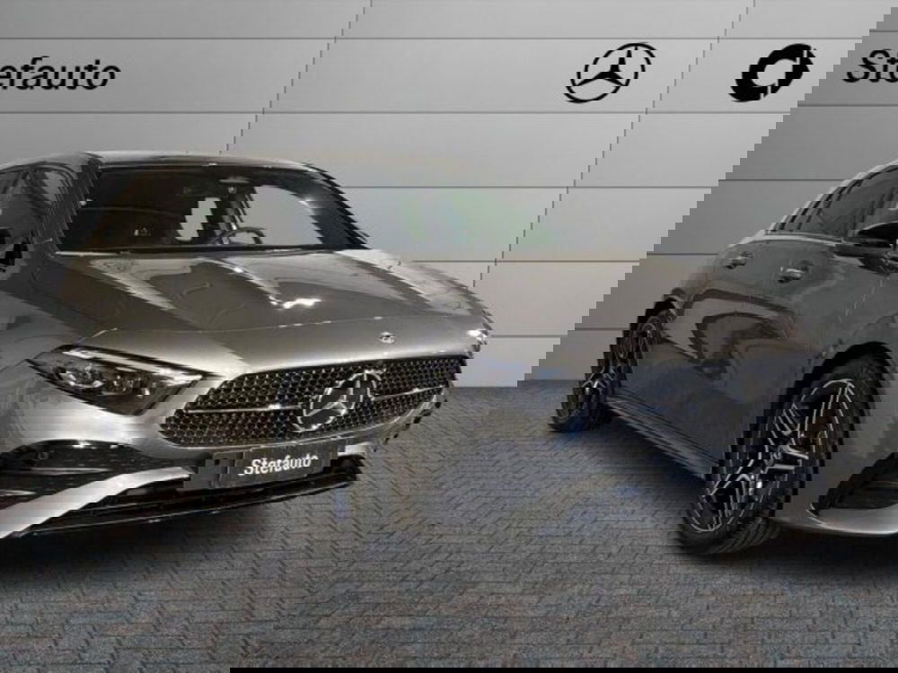 Mercedes-Benz Classe A Sedan nuova a Bologna