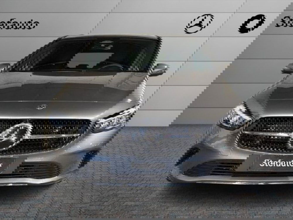 Mercedes-Benz Classe B nuova a Bologna (4)