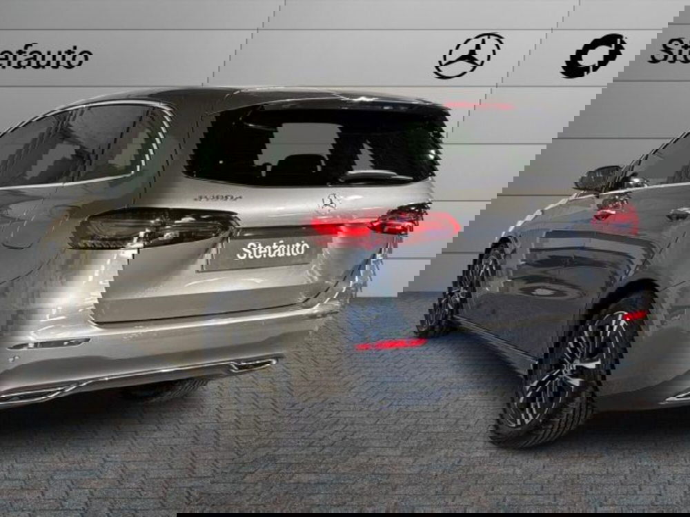 Mercedes-Benz Classe B nuova a Bologna (5)