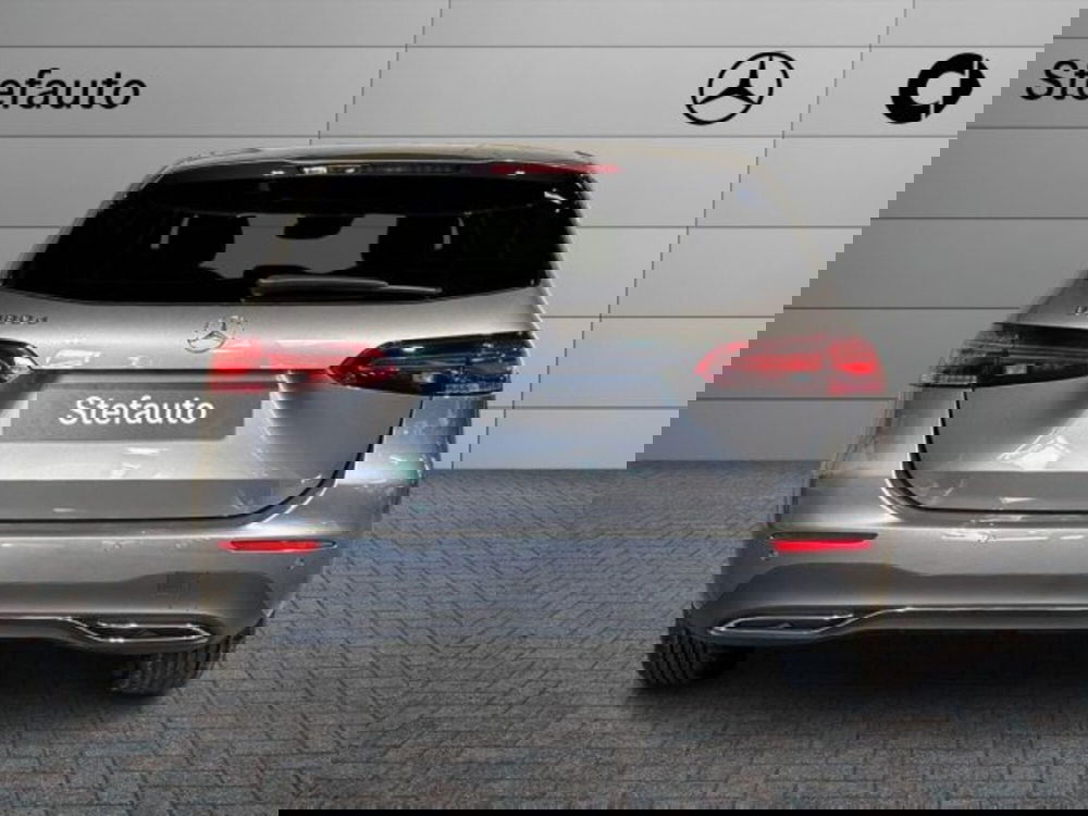 Mercedes-Benz Classe B nuova a Bologna (6)