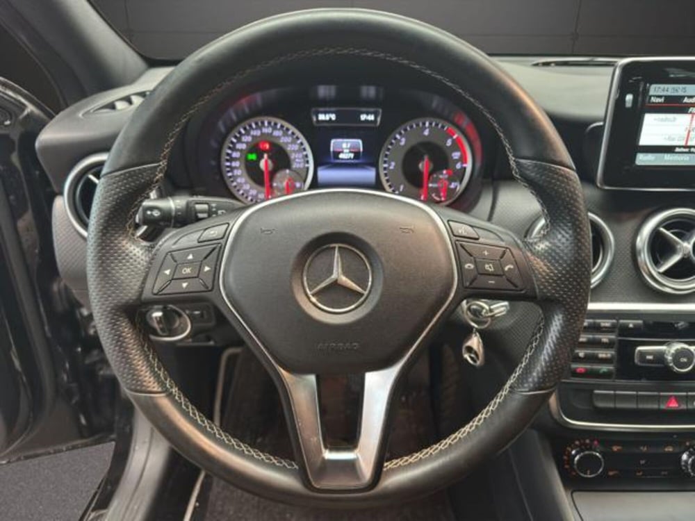 Mercedes-Benz Classe A usata a Milano (8)