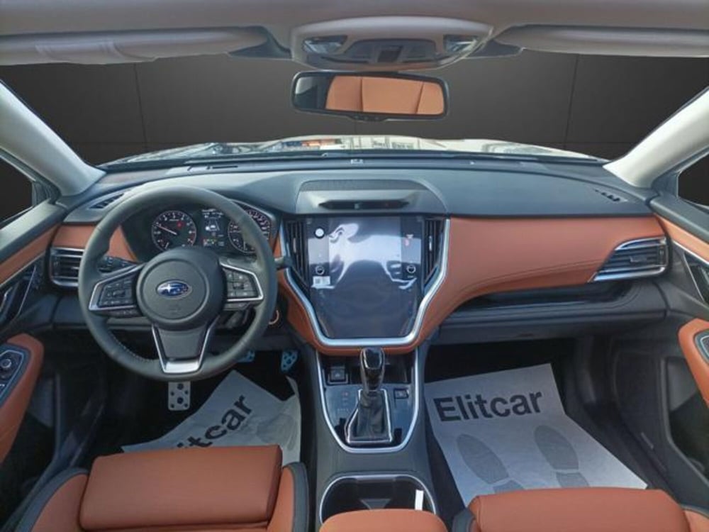 Subaru Outback nuova a Milano (12)